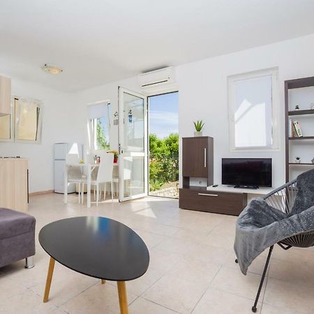 Apartment Kucera Rovinj Exterior foto